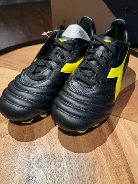 Diadora Black and Bright Yellow Soccer Cleats